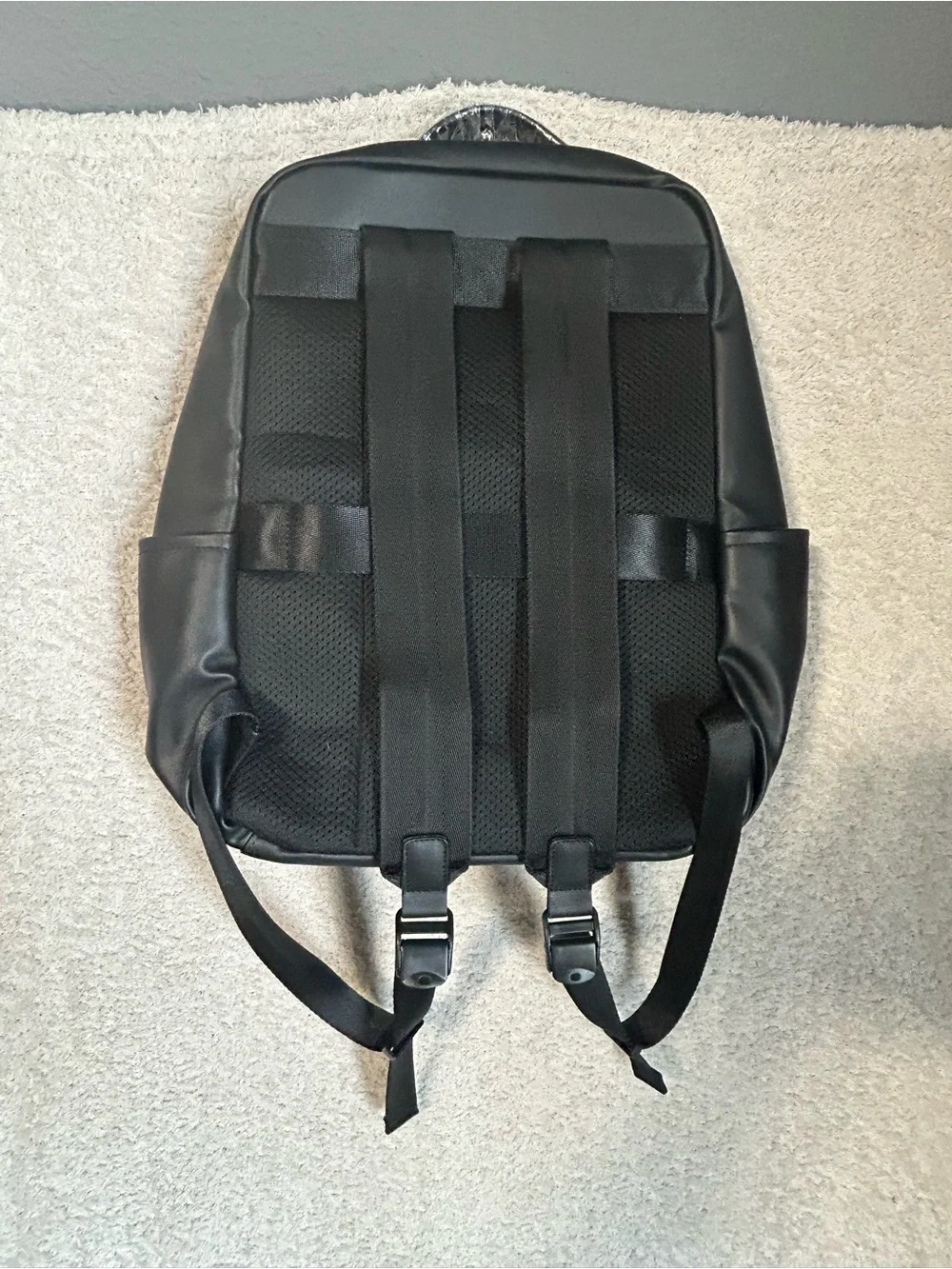Mate Elan NWOT Leather Backpack Fit 15
